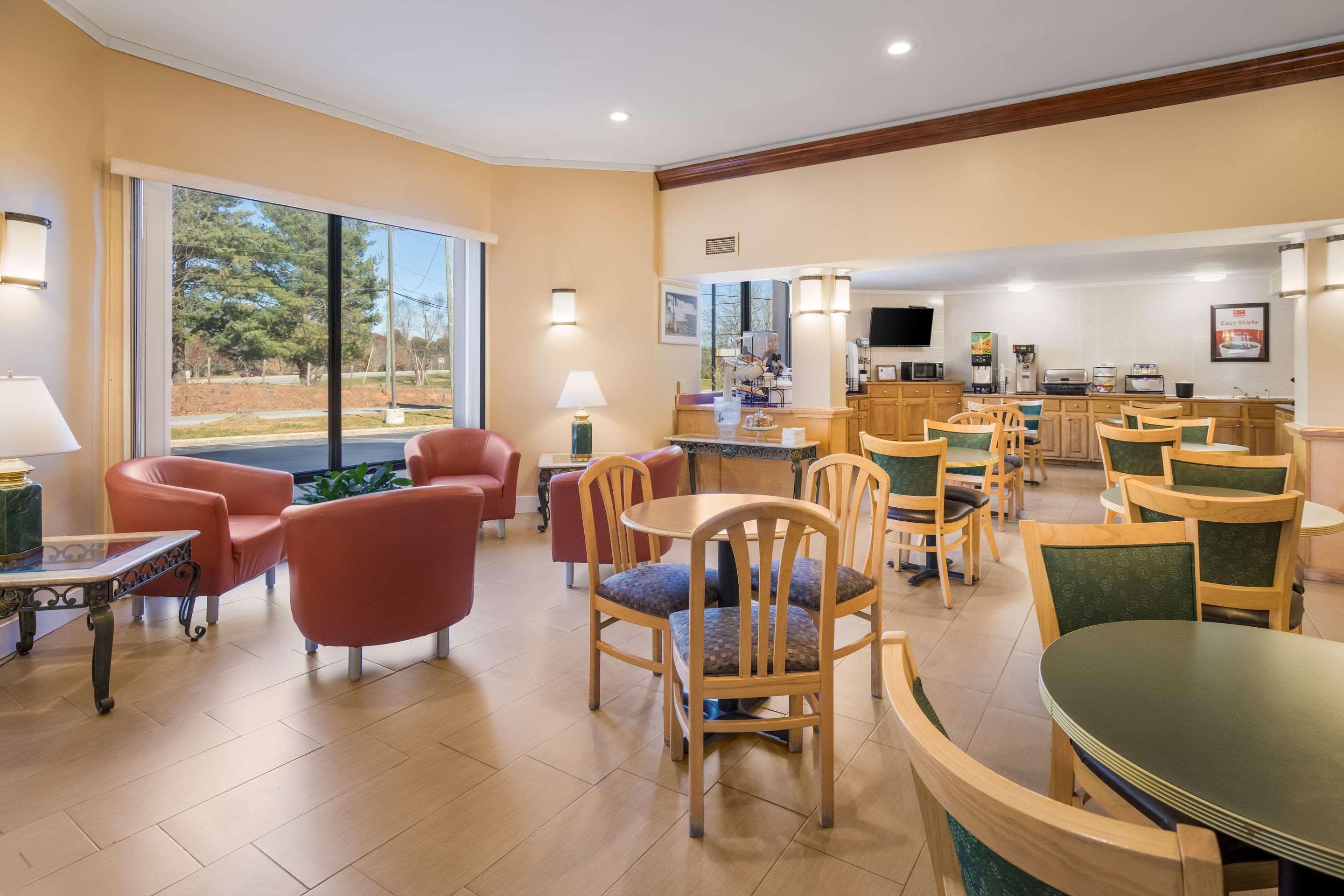 Econo Lodge Hendersonville Exterior foto
